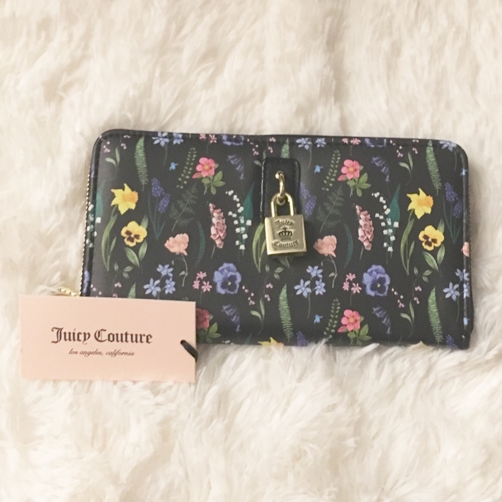 Floral Juicy Couture Wallet 🌻🌼🌸🌷